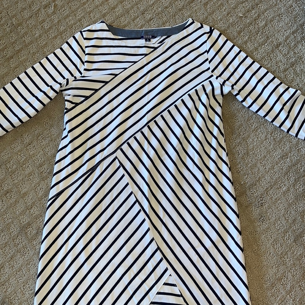 IZOD dress